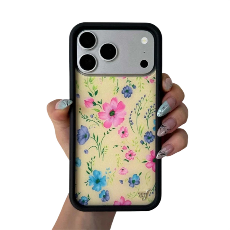 Wildflower INS Frankies Floral - Phone Cases Wildflower recension och pris